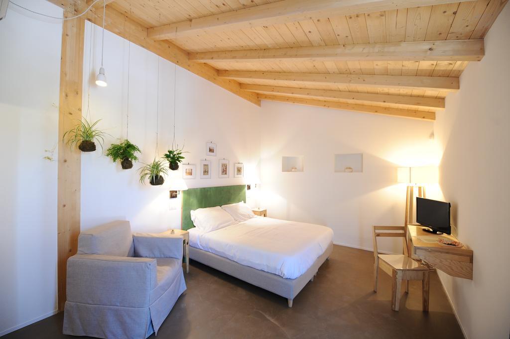Bed and Breakfast Montegusto Castel Del Monte  Camera foto
