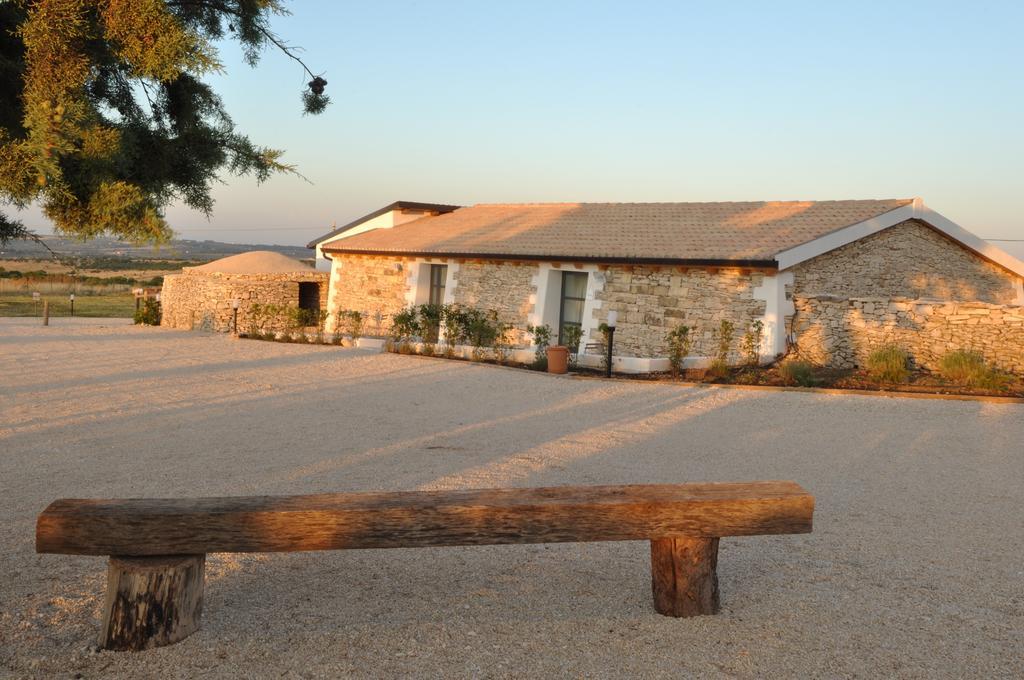 Bed and Breakfast Montegusto Castel Del Monte  Esterno foto